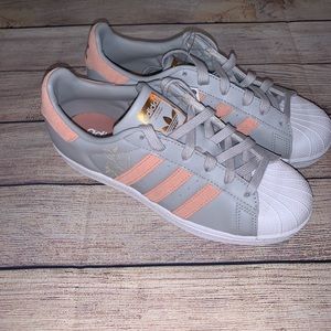 adidas gray superstar shoes size 7